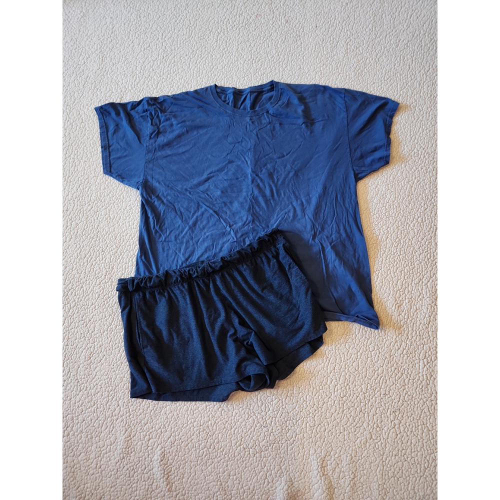 Athletic works Fruit of the loom shirt and shorts loungewear sleepwear PJ set